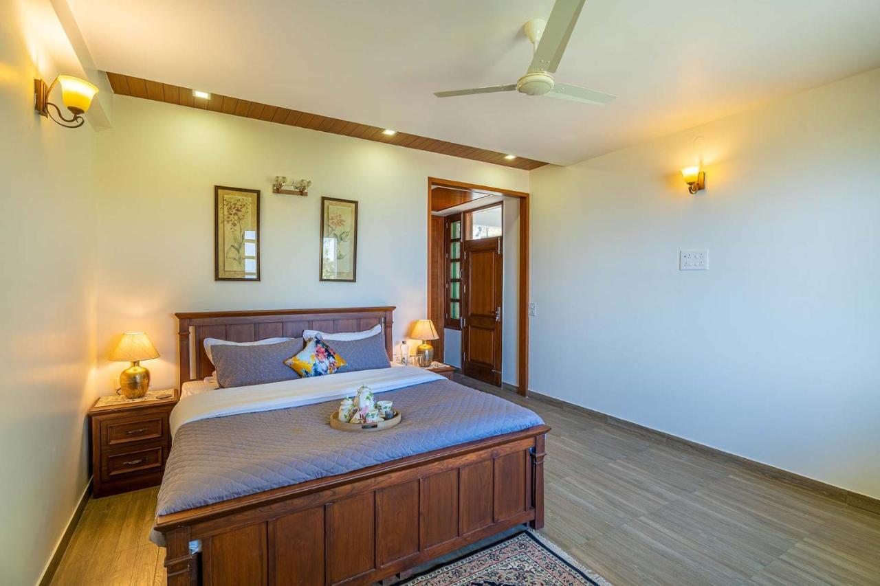 Stayvista At Floradale W Jacuzzi & Wood-Fire Pizza Kasauli Εξωτερικό φωτογραφία