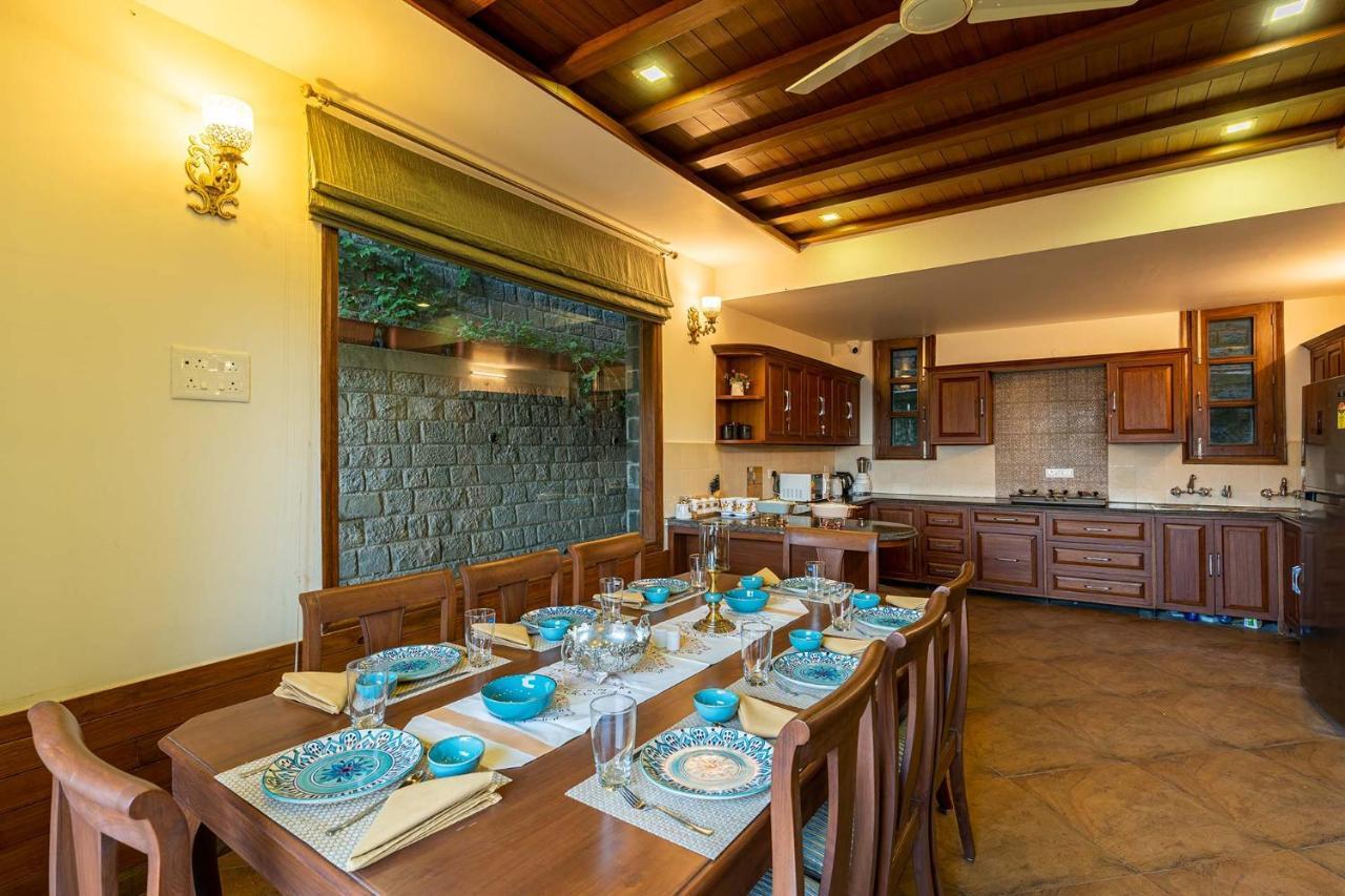 Stayvista At Floradale W Jacuzzi & Wood-Fire Pizza Kasauli Εξωτερικό φωτογραφία